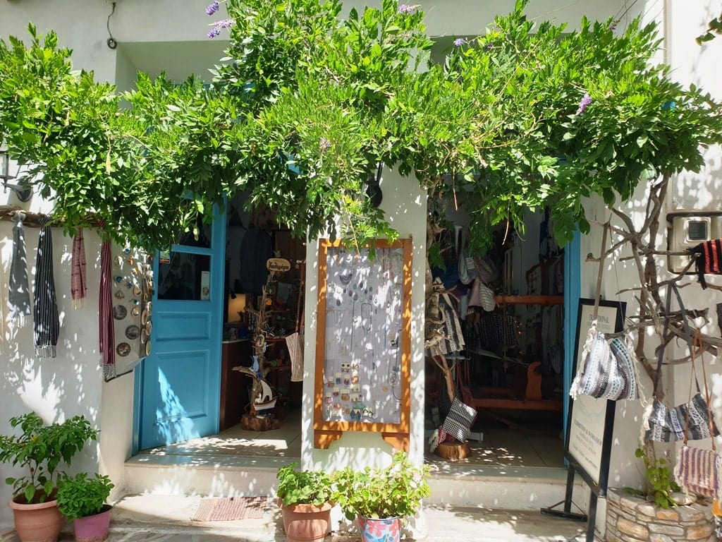 Halki-Naxos-min Drive & discover Naxos by car